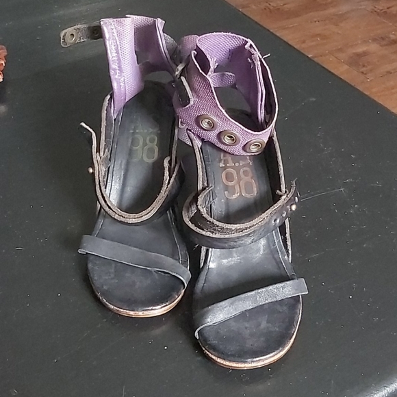 A.S. 98 Women's Sandals - Picture 1 of 5